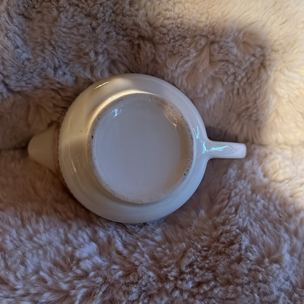 Early Americana Very Collectible Creamer Harvest Design Red/White - Picture 3 of 5